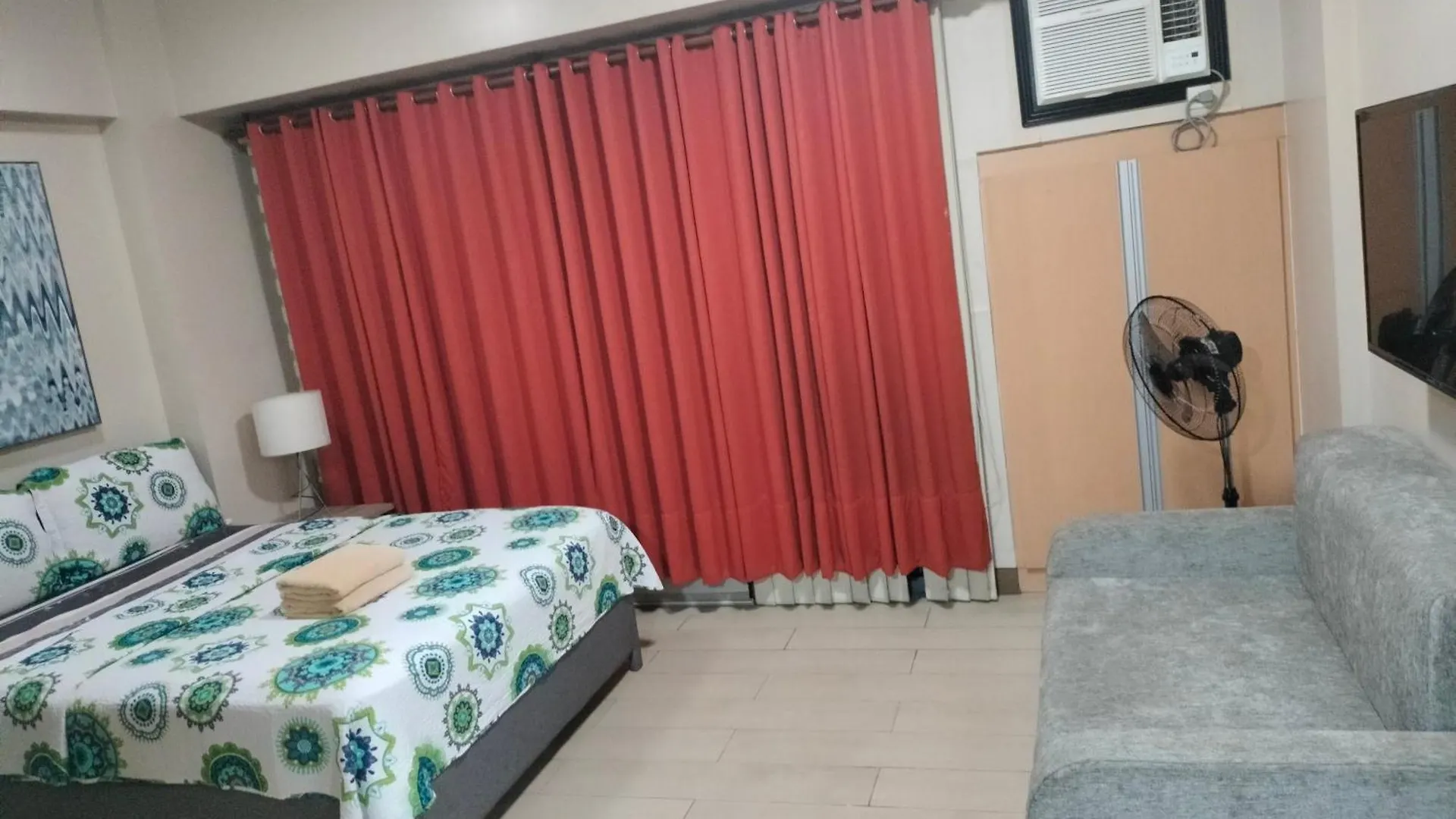 Aparthotel Condotel Near Terminal 3 Airport At Two Palm Tree Villas Pasay Philippines