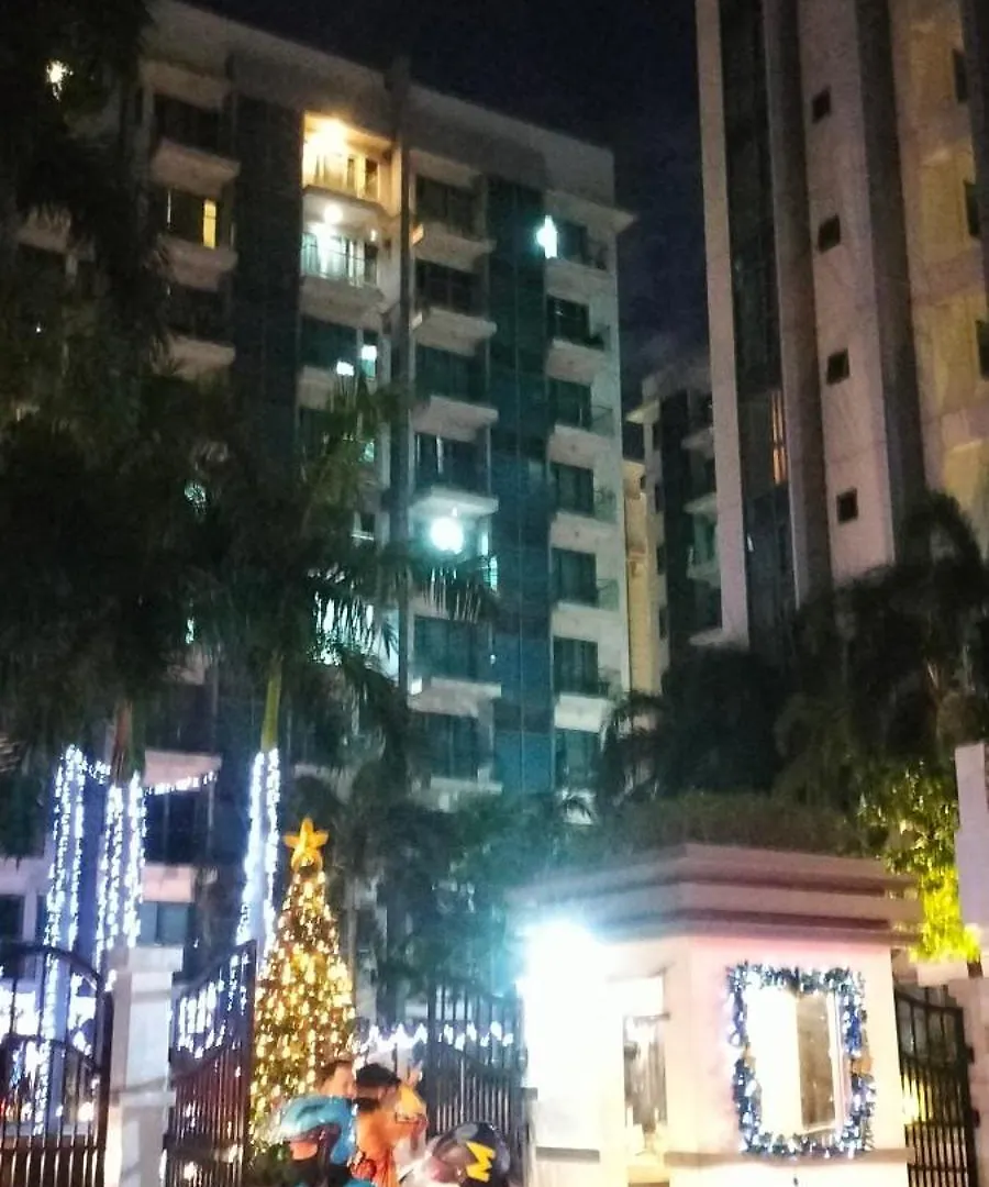 Condotel Near Terminal 3 Airport At Two Palm Tree Villas Pasay Aparthotel
