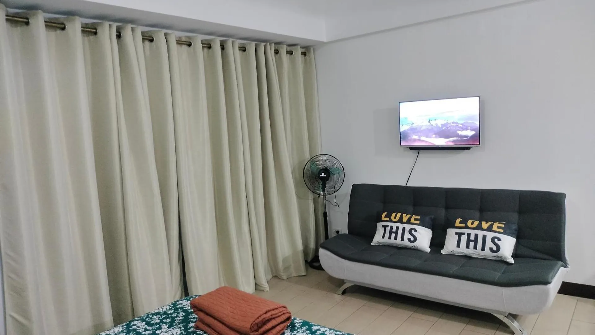 Condotel Near Terminal 3 Airport At Two Palm Tree Villas Pasay 0*,  Philippines