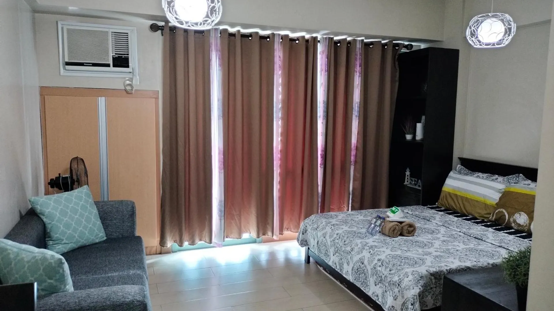 Condotel Near Terminal 3 Airport At Two Palm Tree Villas Pasay Aparthotel